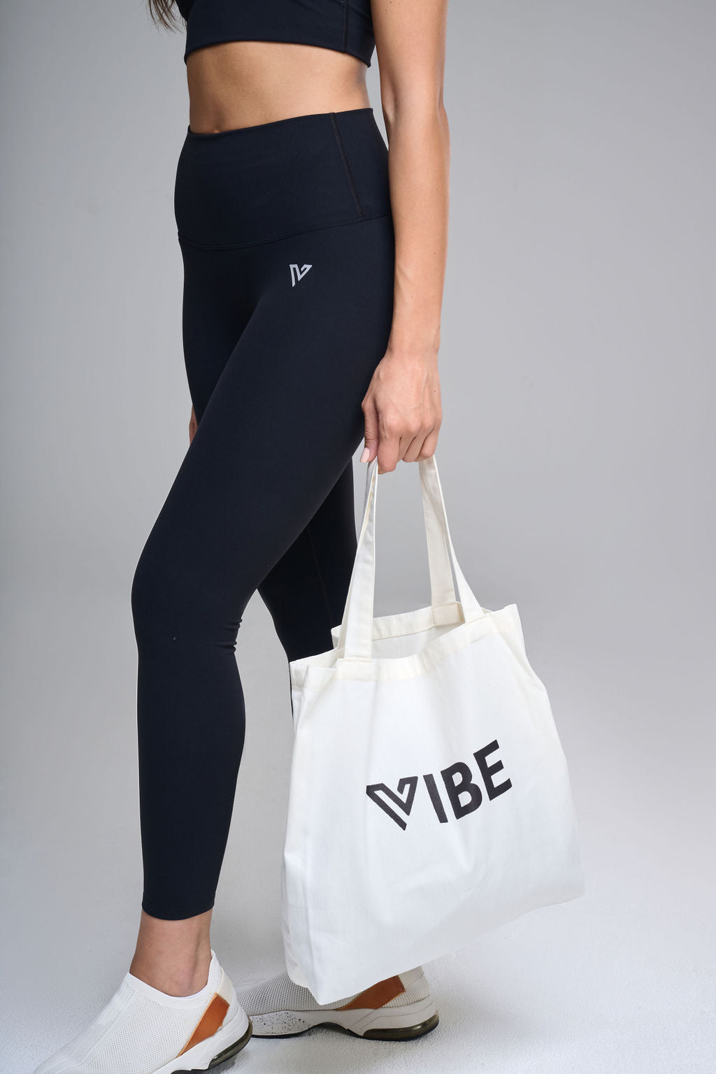 Essential Tote