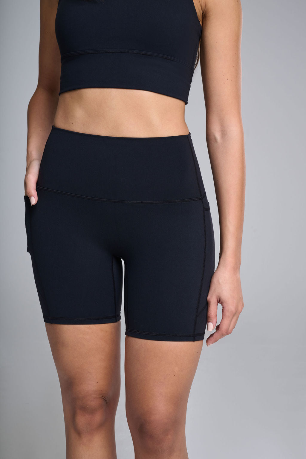 Sculpt Shorts - Black